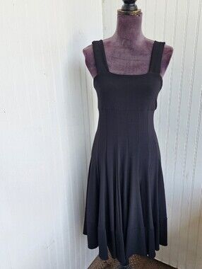 Fashque Studio Black Stretch Dress Sleeveless  Romantic Date Night Sexy Sz M